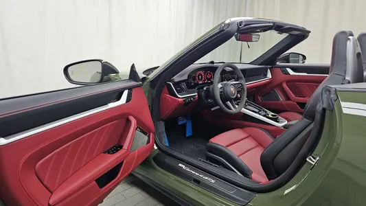 Porsche 911 (992) 4 GTS 2025 10