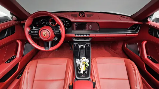 Porsche 911 (992) 4 GTS 2024 7