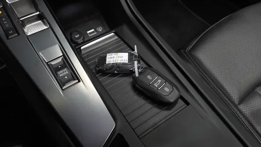 Peugeot 408 1.2 Pure Tech GT 2024 31