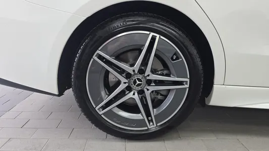 Mercedes-Benz C-Class W206 C200 AMG Line 2026 5