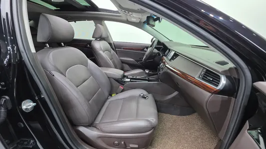 Kia K7 2.4 GDI 2016 10