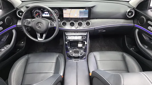 Mercedes-Benz E-Class W213 E200 2018 7