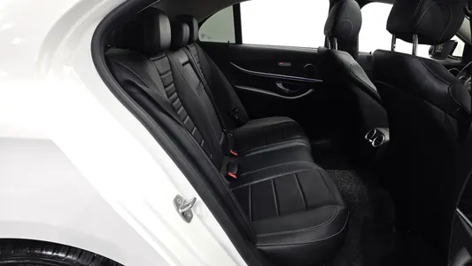 Mercedes-Benz E-Class W213 E200 2018 12