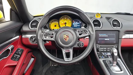 Porsche 718 2.5 GTS 2019 13