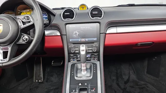 Porsche 718 2.5 GTS 2019 14