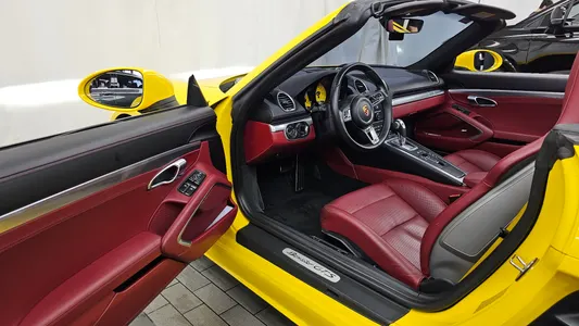 Porsche 718 2.5 GTS 2019 10