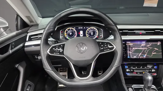 Volkswagen 아테온 2.0 TDI 2022 13