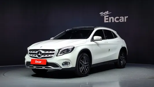 Mercedes-Benz GLA-Class X156 GLA220 2018