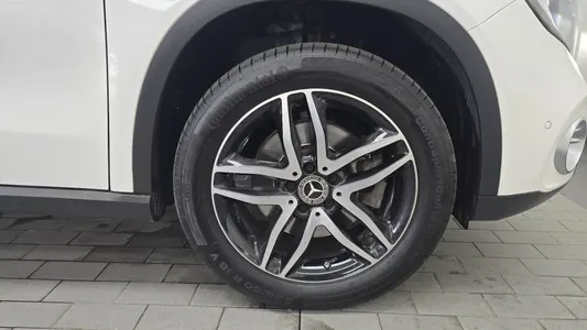 Mercedes-Benz GLA-Class X156 GLA220 2018 21