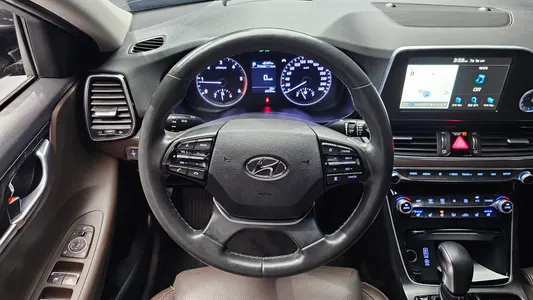 Hyundai IG 2.2 2017 12