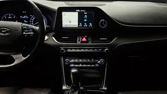 Hyundai IG 2.2 2017 13