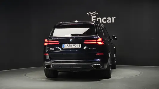 BMW X5 (G05) xDrive 40i M 2026 4