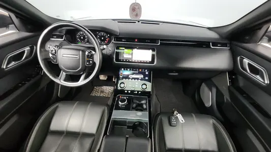 Land Rover 레인지로버 벨라 3.0 P380 R- SE 2018 7