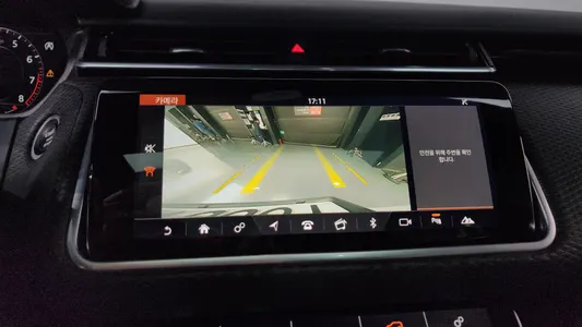 Land Rover 레인지로버 벨라 3.0 P380 R- SE 2018 15