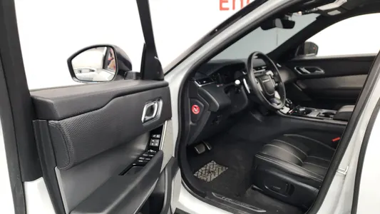 Land Rover 레인지로버 벨라 3.0 P380 R- SE 2018 10