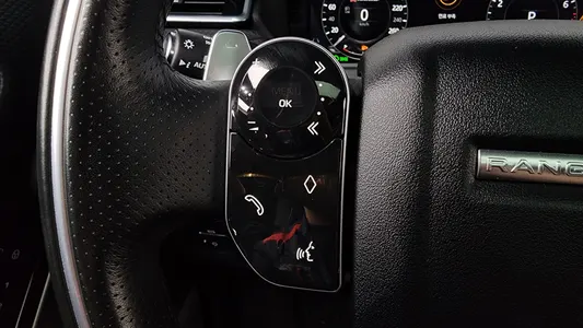 Land Rover 레인지로버 벨라 3.0 P380 R- SE 2018 17