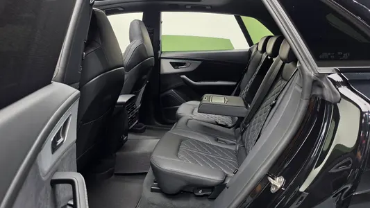 Audi Q8 (4M) 55 TFSI 2026 10