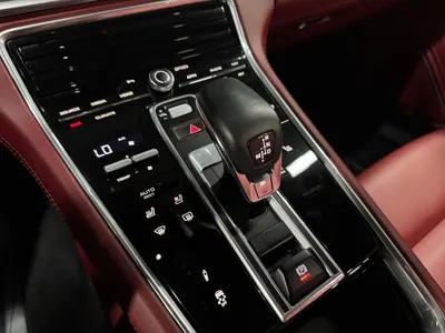Porsche (971) 2.9 AWD 2022 11