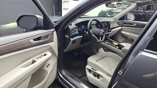 Volkswagen 아틀라스 2.0 TSI R-LINE 7 2025 10
