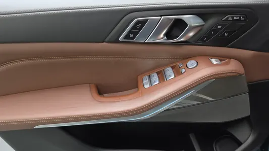 BMW X7 (G07) xDrive 40i 7 2023 24