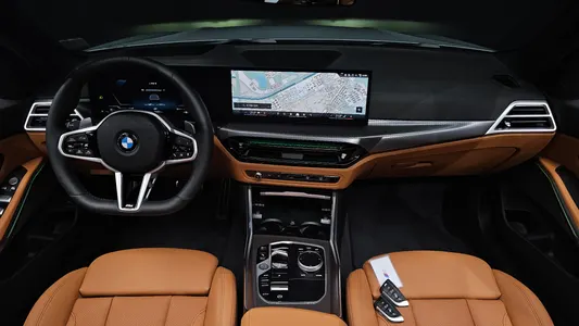 BMW 3 Series (G20) 320i M 2026 6