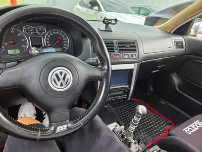 Volkswagen 4 1.8 GTI 2003 8