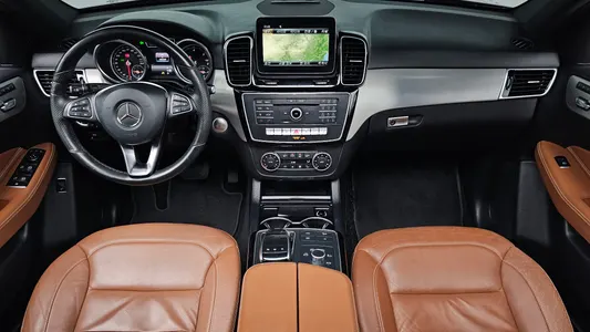 Mercedes-Benz GLE-Class W166 GLE350 d 4MATIC 2018 6