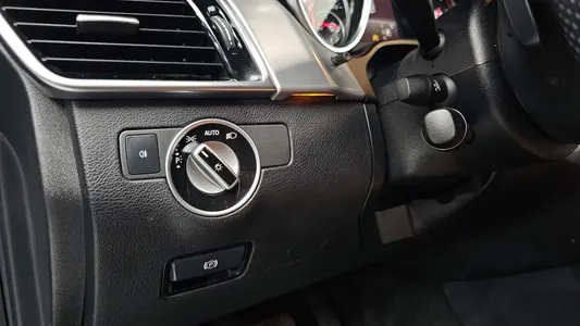 Mercedes-Benz GLE-Class W166 GLE350 d 4MATIC 2018 13