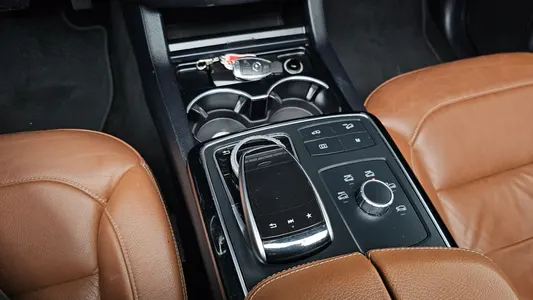 Mercedes-Benz GLE-Class W166 GLE350 d 4MATIC 2018 18