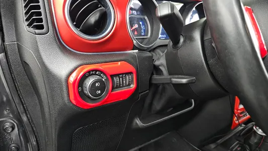 Jeep (JL) 2.0 4 2021 27