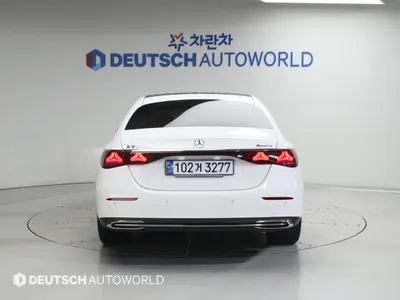 Mercedes-Benz E-Class W214 E220d 4MATIC 2024 5