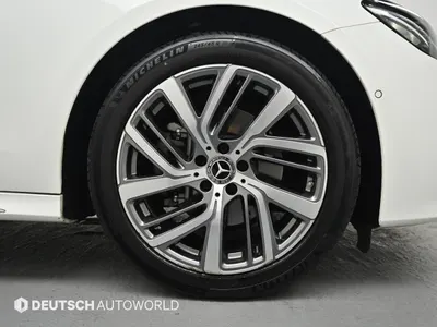 Mercedes-Benz E-Class W214 E220d 4MATIC 2024 6