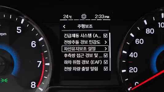 KG Mobility 티볼리 에어 1.5 A7 2WD 2023 15