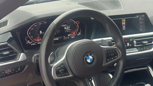BMW 4 Series (G22) 420i M 2022 18