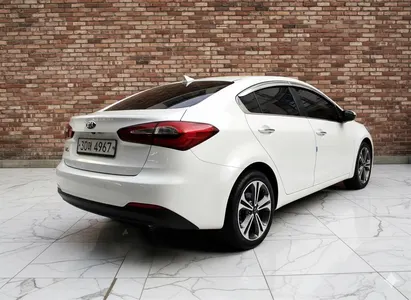 Kia K3 2014 4