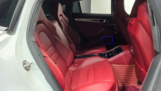 Porsche (971) 4.0 GTS 2019 11