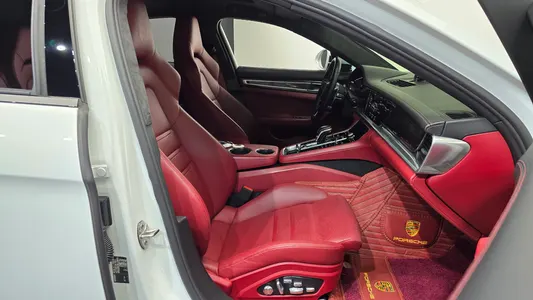 Porsche (971) 4.0 GTS 2019 26
