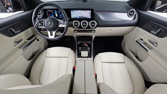 Mercedes-Benz GLA-Class H247 GLA220 2021 7