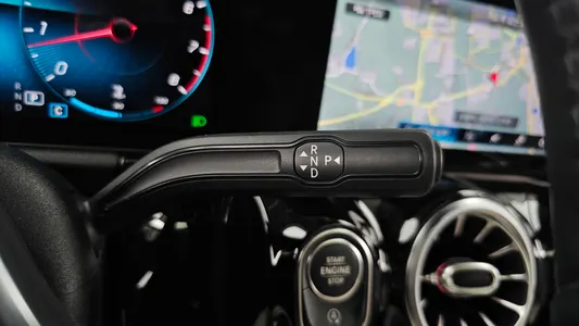 Mercedes-Benz GLA-Class H247 GLA220 2021 9