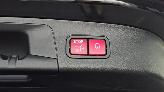 Mercedes-Benz GLA-Class H247 GLA220 2021 27