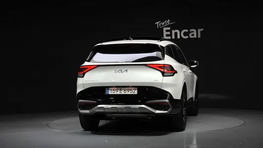 Kia 5 2WD 2022 4