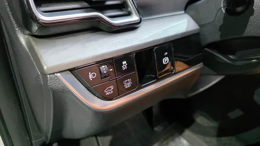 Kia 5 2WD 2022 12