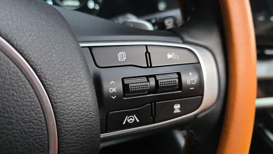 Kia 5 2WD 2022 29