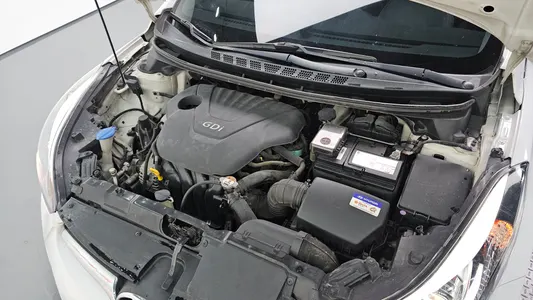 Hyundai 아반떼 1.6 GDi 2013 6