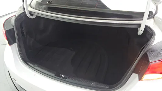 Hyundai 아반떼 1.6 GDi 2013 20
