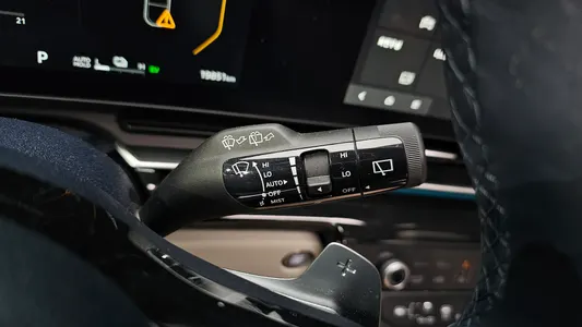 Kia 4 HEV 7 2024 42