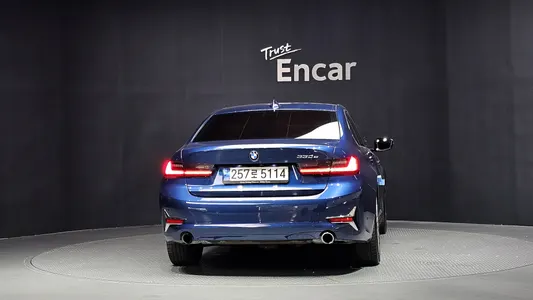 BMW 3 Series (G20) 330e 2021 4