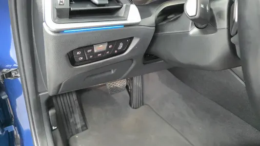 BMW 3 Series (G20) 330e 2021 17