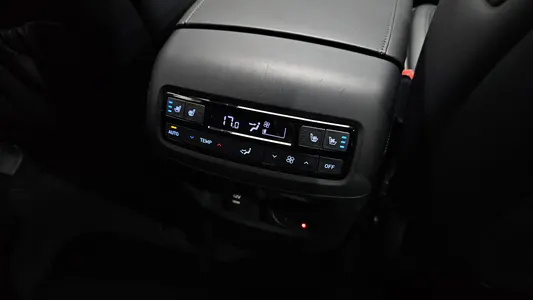 Hyundai 팰리세이드 3.8 4WD 2023 34