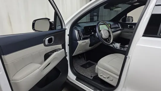 Kia 4 HEV 1.6 2WD 2024 10